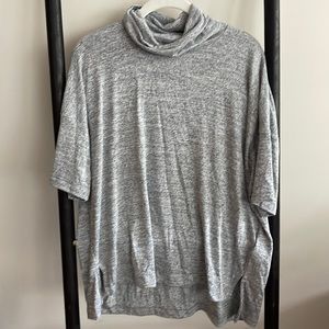 Size small Heather grey short sleeve turtleneck sweater